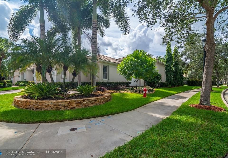 1st image of 2519 Bay Pointe Ct
