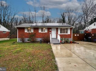 11410 Schuylkill Rd, Rockville, MD 20852