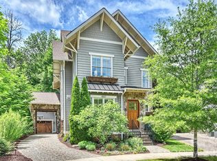 4507 Givens Way, Charlotte, NC 28209