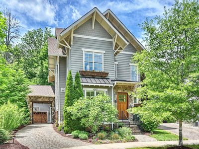 4507 Givens Way, Charlotte, NC, 28209