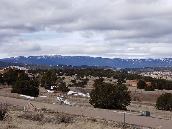 3rd image of 26 Vista Encantada Dr