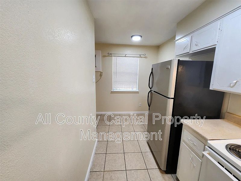 1st image of 1808 N 8th St APT I