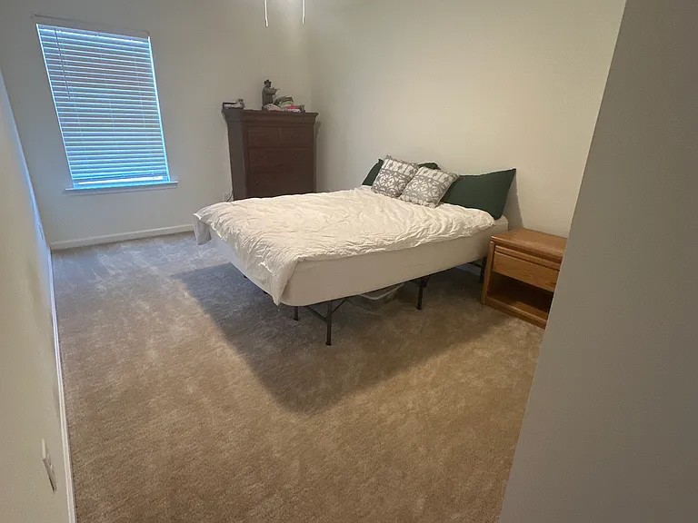 423 Bassett Ln — Photo 27