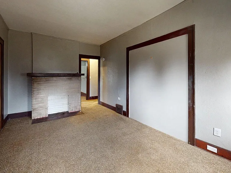 236 Watson St — Photo 42