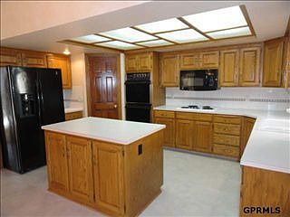 5th image of 12956 Seward St