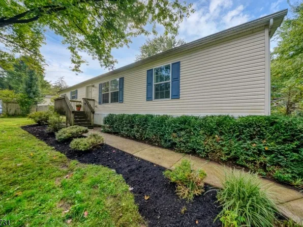 37 Sherwood Park, Washington Twp., NJ 07853