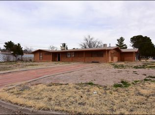 4464 Eleanor St, El Paso, TX 79922
