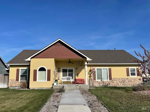 209 E Leon St, New Plymouth, ID 83655