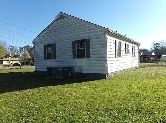 5th image of 1182 Lakeview Dr