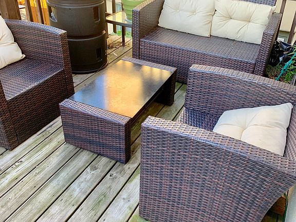 Spacious back deck overlooking back yard and Spring Garden