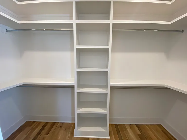 Upstairs Middle Bedroom Walk-in Closet