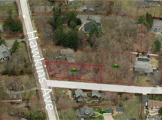 1059 Hawkins Ave, Lake grove, NY 11755