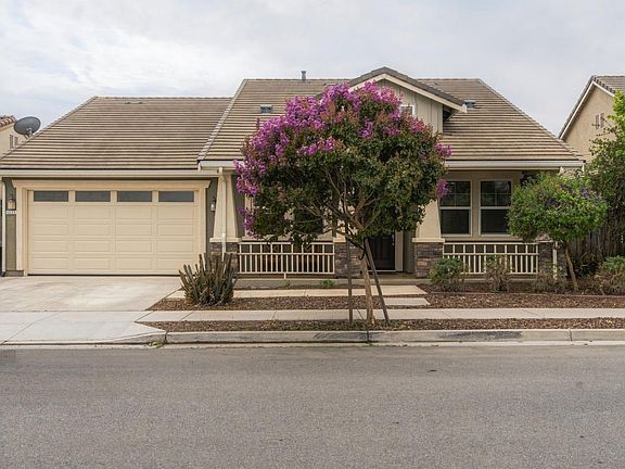 2nd image of 1225 Steinbeck Dr