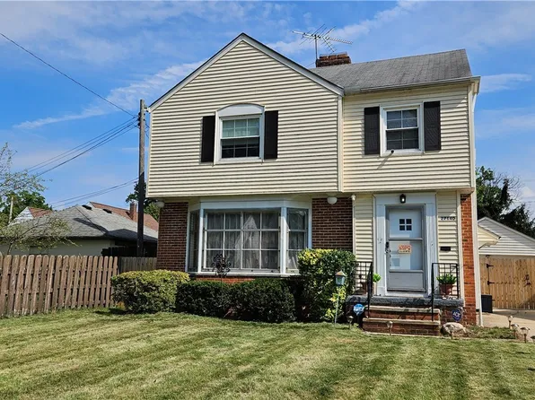 27140 Parkwood Dr, Euclid, OH 44132