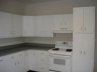 5999 Dry Ridge Rd, Cincinnati, OH 45252