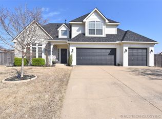 1710 W Charleston Ct, Broken Arrow, OK 74011