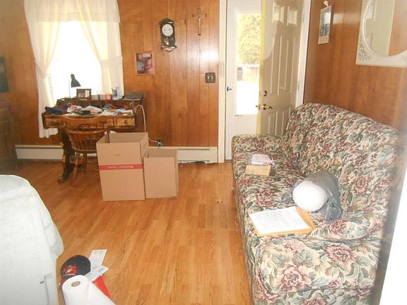 3rd image of 3 Washington St