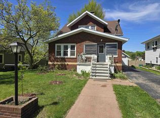 1308 S Walnut Ave, Freeport, IL 61032