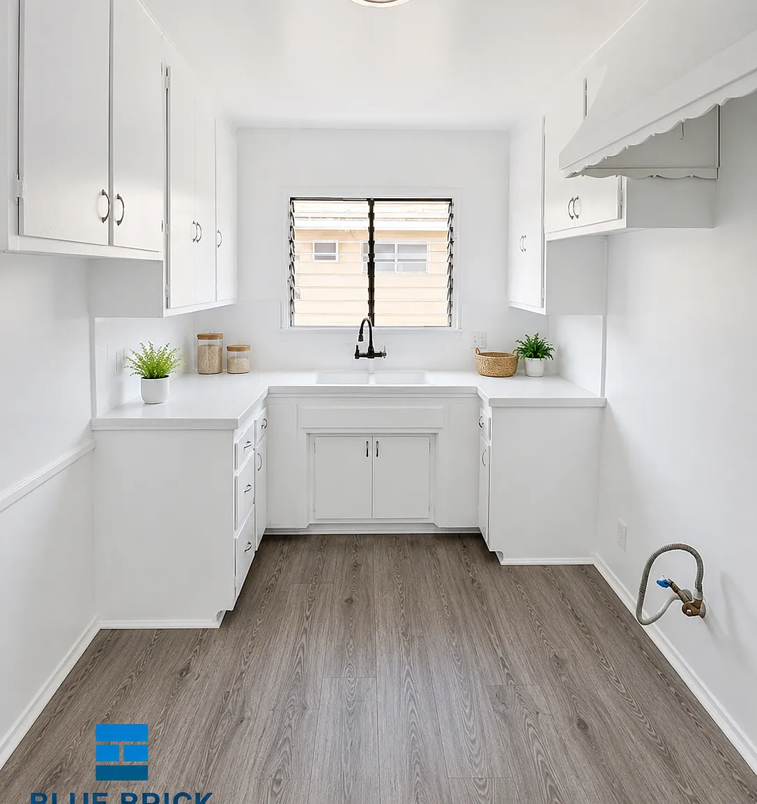 Stylish 1BR Apartment in the Heart of Valley Village — Photo 4