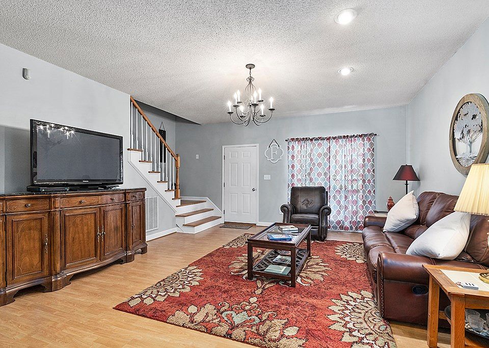 102 Morningside Dr, Greenwood, SC 29649 Zillow