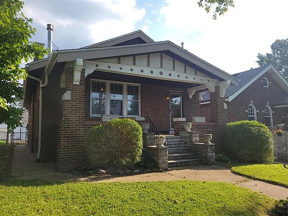 2nd image of 5434 Goethe Ave