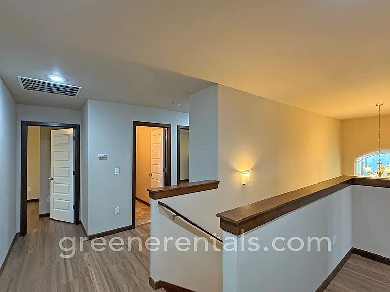 611 H St SW — Photo 29