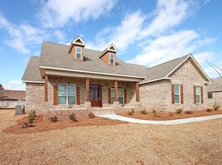 273 Hathersage Dr, Kathleen, GA 31047