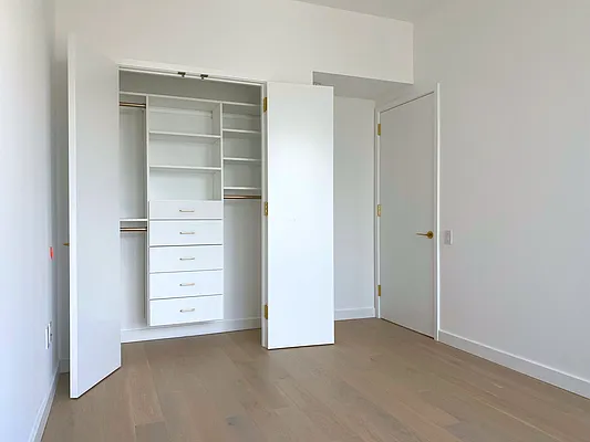 Rented by Modern Spaces | media 3