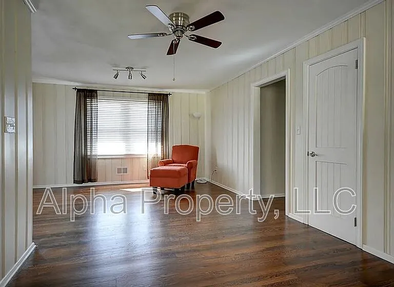 21 Lisa Dr — Photo 9