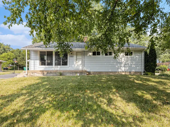 6425 Rhode Island St, Merrillville, IN 46410