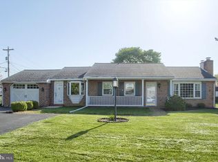 111 Buckthorn Dr, Carlisle, PA