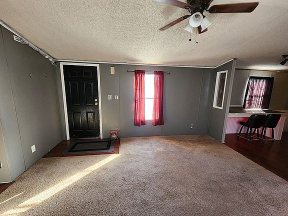 5th image of 25 Fred Dr