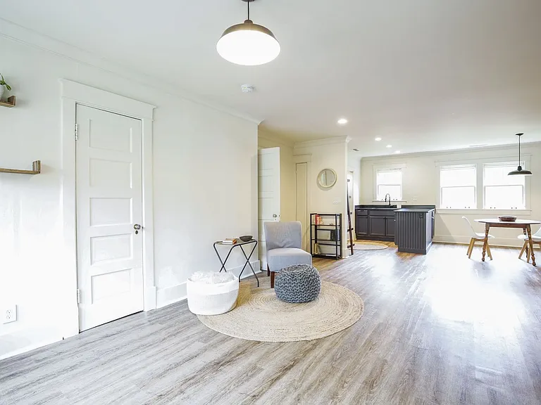233B Chapel Ave — Photo 18