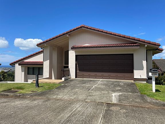 2nd image of 98-1399 Onikiniki Way #24