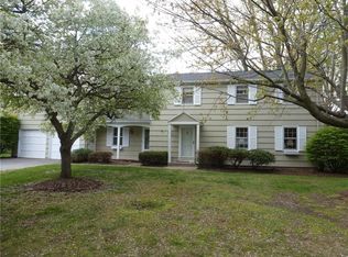 288 Thornell Rd, Pittsford, NY 14534