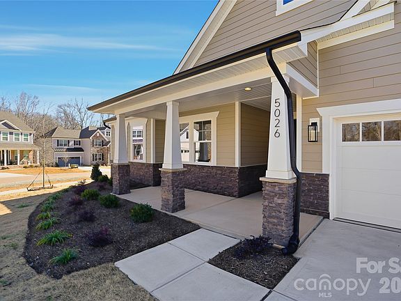 3rd image of 5026 McLaughlin Dr