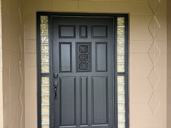4th image of 85806 Loop Ln