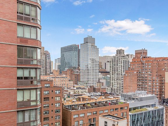 5th image of 301 E 63rd St APT 16K