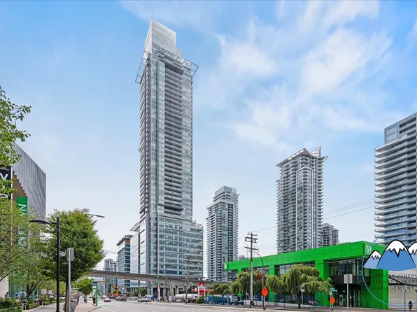 4485 Skyline Dr, Burnaby, BC V5C 4A9