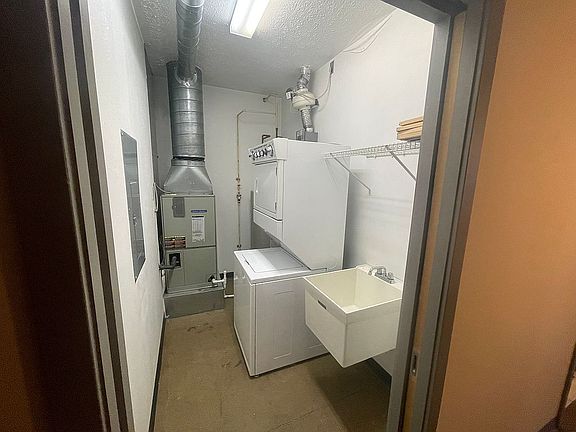 2nd image of 1104 Prospect Ave E #202