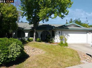 456 Ridgewood Dr, Martinez, CA 94553