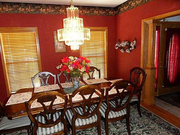 5th image of 1146 S Saint Andrews Cir