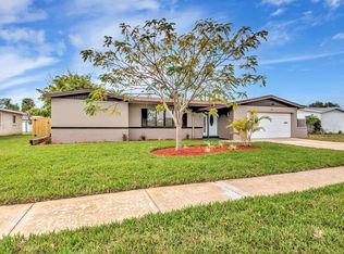 90 Florida Blvd, Merritt Island, FL 32953