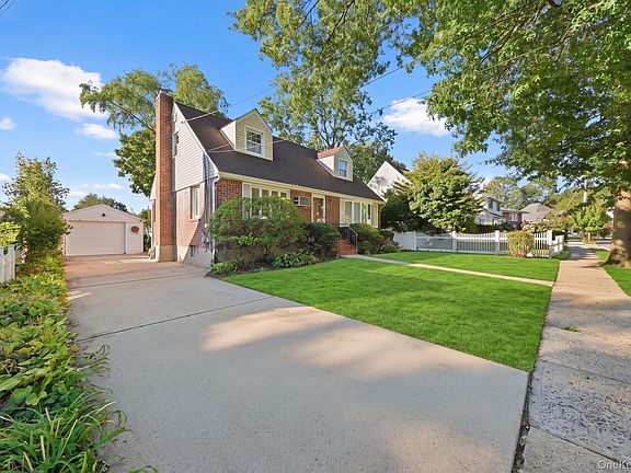 2nd image of 88 Meyer Avenue