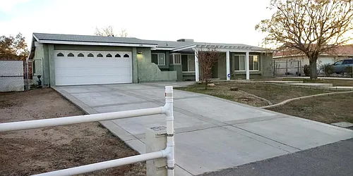 18391 Alder St Photo 1