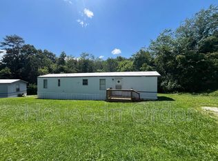 9 Tre Ln, Asheville, NC 28806