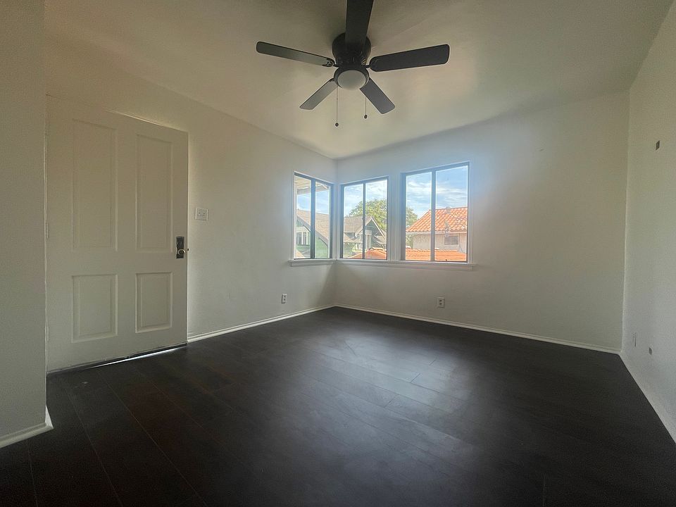 Livingroom view (First Entrance)