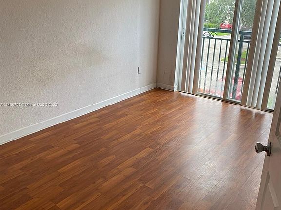5th image of 3005 NW 36th Ln #3005