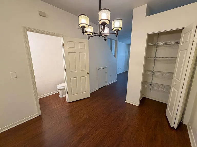3521 SW 30th Way #105 — Photo 5