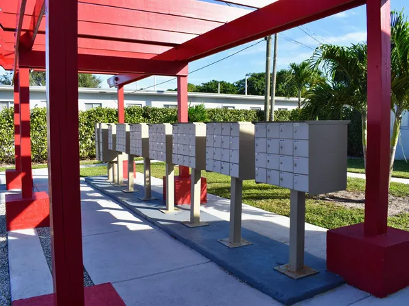 Spring Gardens Apartments, 749 Curtiss Parkway 110 #Sg-753-1, Miami, FL 33166